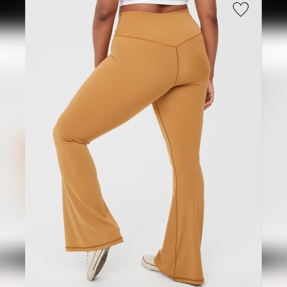 NWOT Aerie "Real Me Crossover Flare" leggings in "Tan", size XXL.